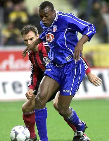 依靠个人技 依靠个人技